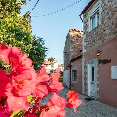Aroni Cretan Comfortable House - Hamam Suites Aroni Exteriör bild
