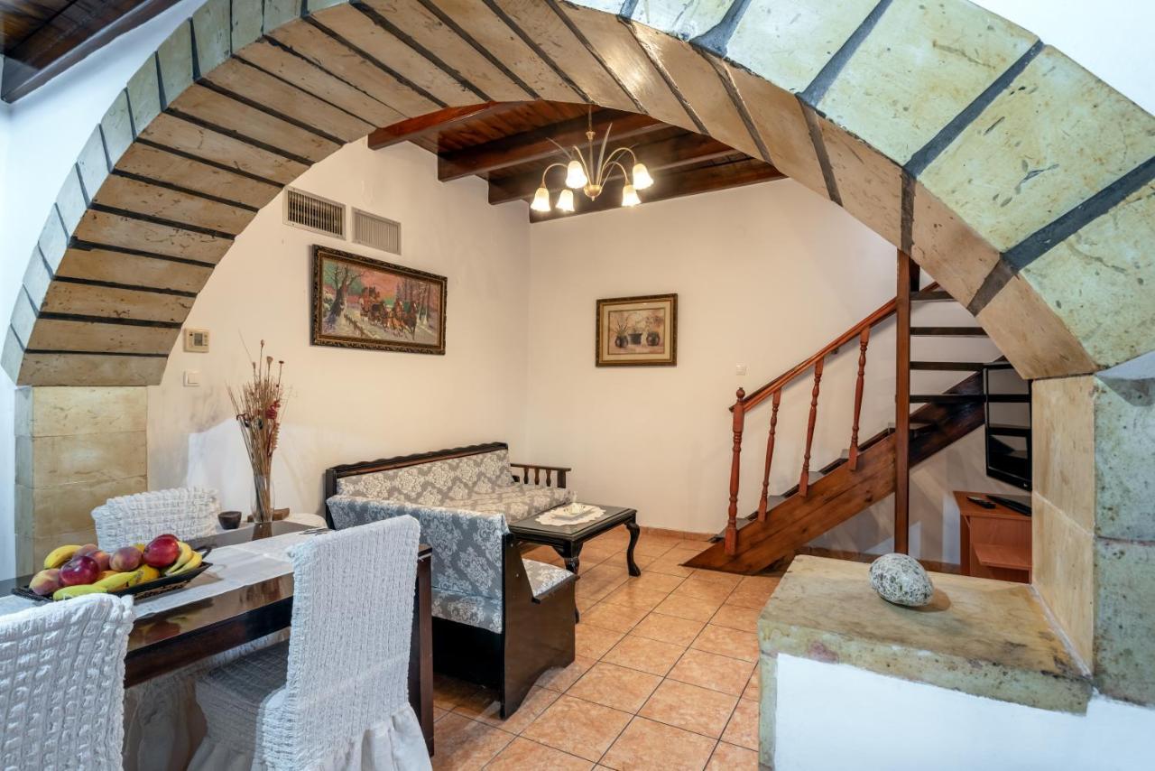 Aroni Cretan Comfortable House - Hamam Suites Aroni Exteriör bild